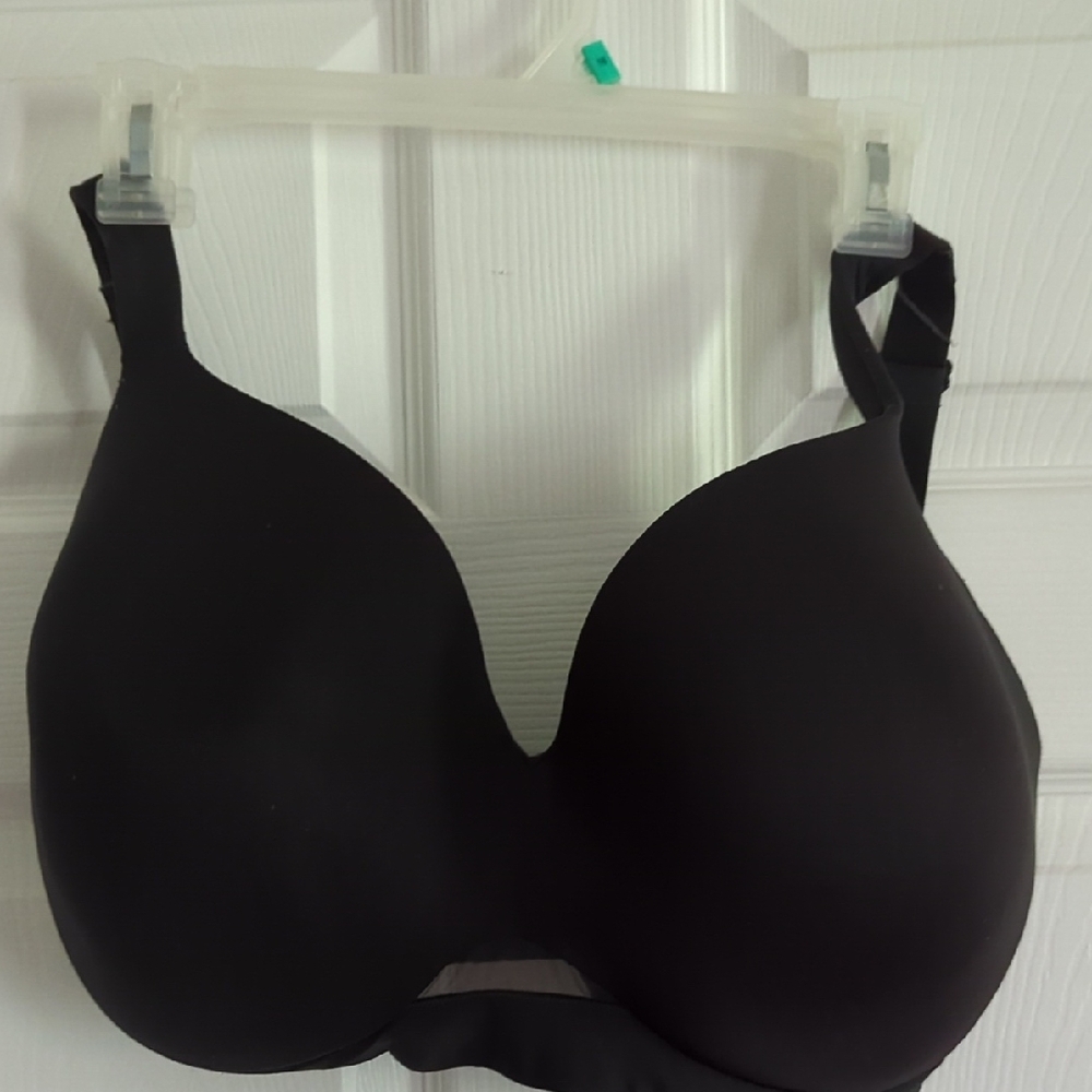 Cacique Black Full Coverage Bra with Molded Cups